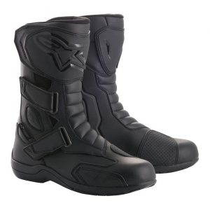 The 10 best motorcycle boots that you can wear to work – Two Motion ...